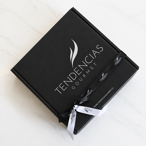 Imagen de Caja mediana Kraft negra