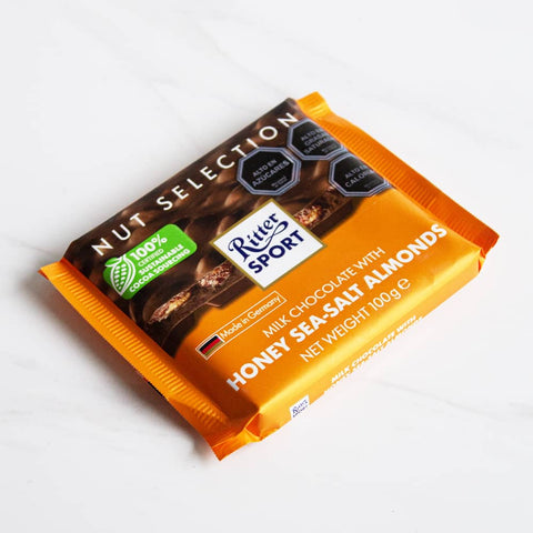 Chocolate Almendra Miel con Sal de mar  Ritter Sport 100 grs